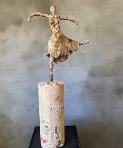 96304ECF-DABC-4D6C-A3C1-3B33A365DFC6_1_201_a